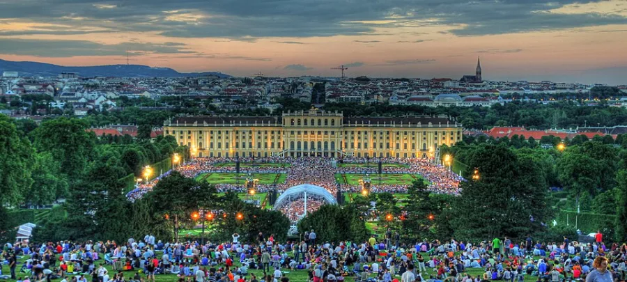 Vienna — airport hotels near VIE
