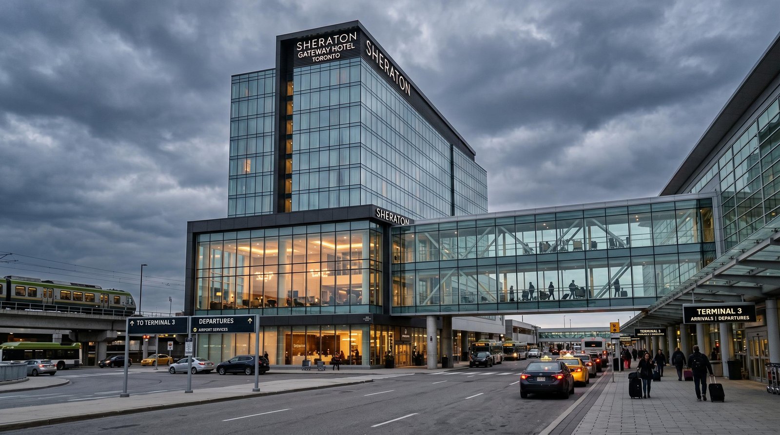 Toronto — airport hotels near YYZ
